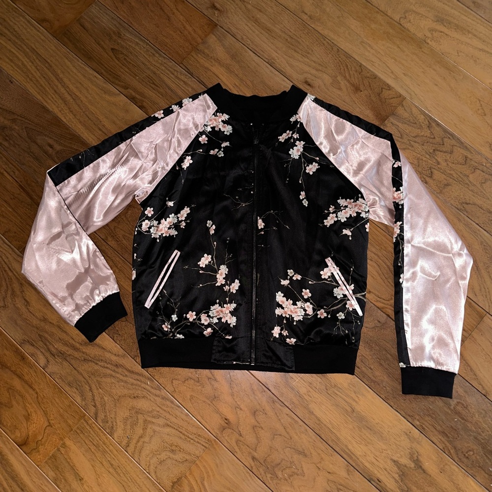 Double sided jacket. Size S.